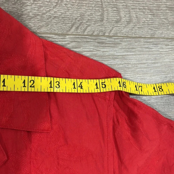 Caribbean Joe Short Sleeve Button Front Red Floral Silk Blend Top S - Picture 9 of 16